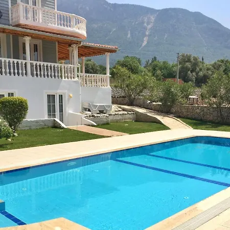 In Ovacik Oluedeniz Apartment Fethiye
